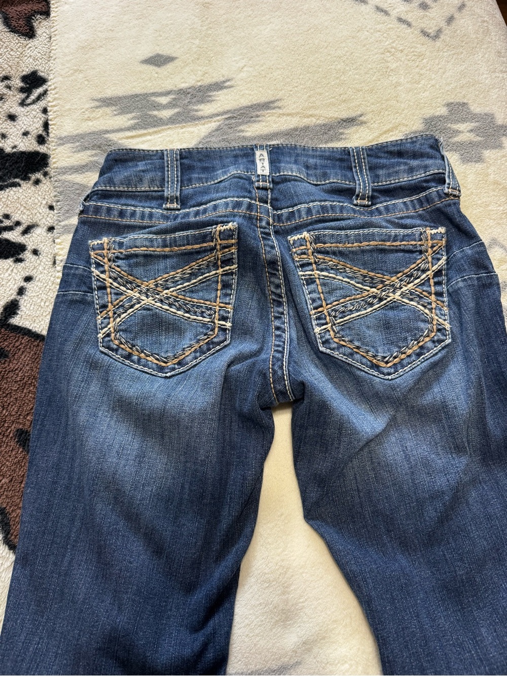 Womens Ariat jeans size 26 L